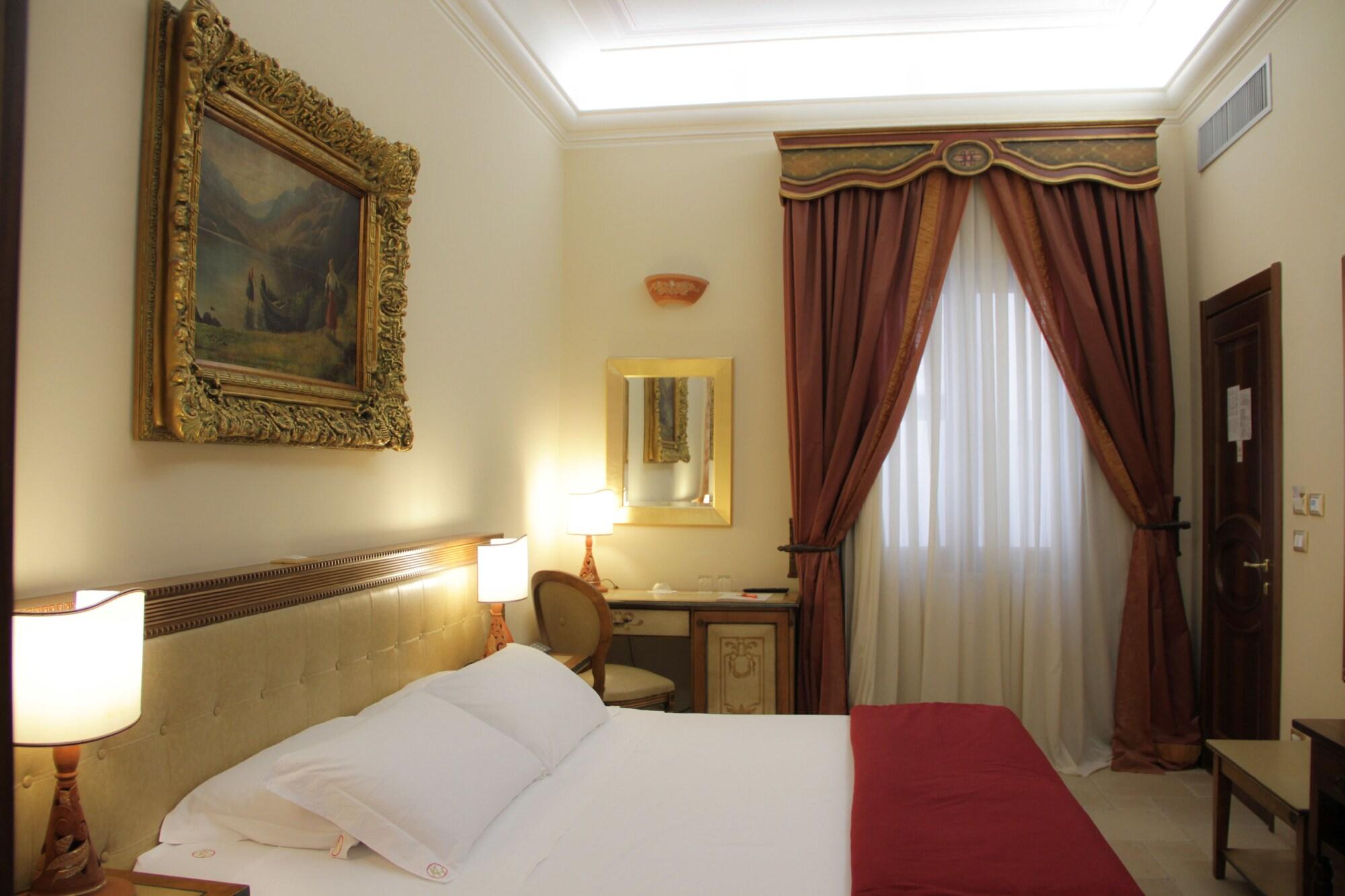 Kelina Charme Hotel By Cantine Due Palme Cellino San Marco Kültér fotó