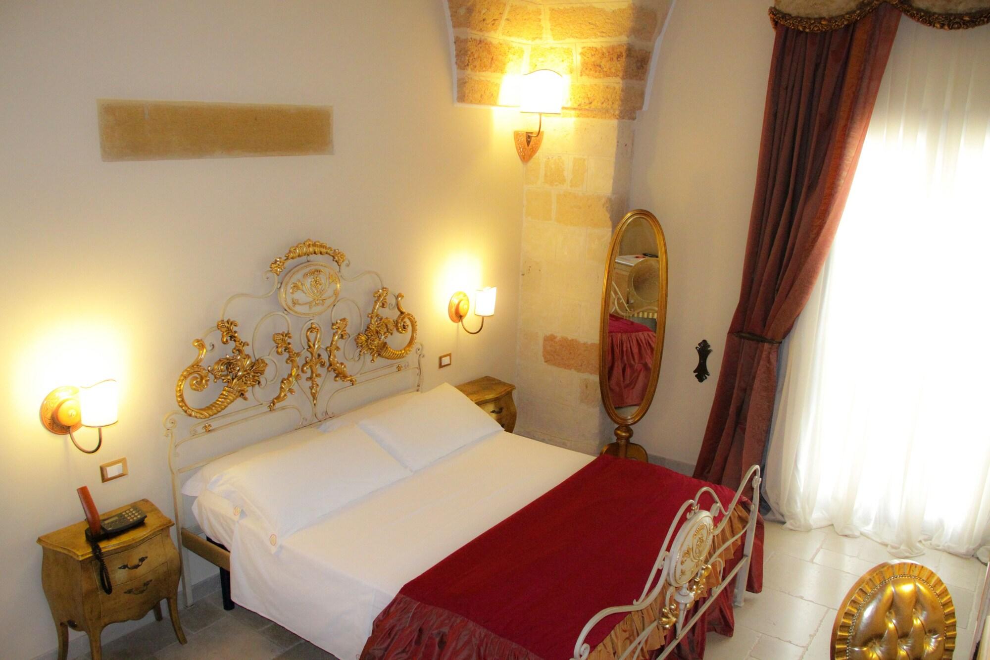 Kelina Charme Hotel By Cantine Due Palme Cellino San Marco Kültér fotó